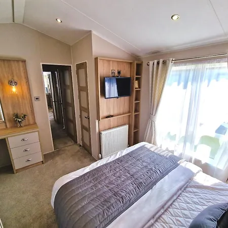 Lula Lodge *