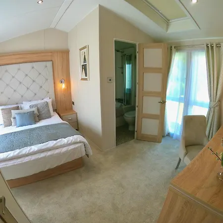 Lula Lodge Scarborough