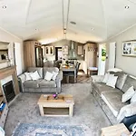 Lula Lodge Scarborough