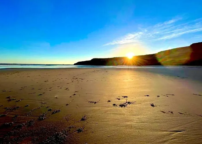 Lodge Lula Scarborough