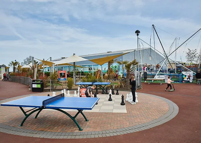 Lodge Lula Scarborough